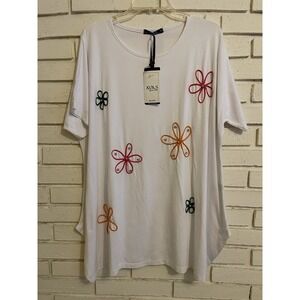 Love Ayas Womens Fashion Big Size 3X White T-shirt w/Embroidered‎ Flowers